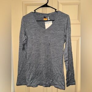 Icebreaker Women’s Merino 200 Oasis Long Sleeve Crew Thermal Top (Medium)